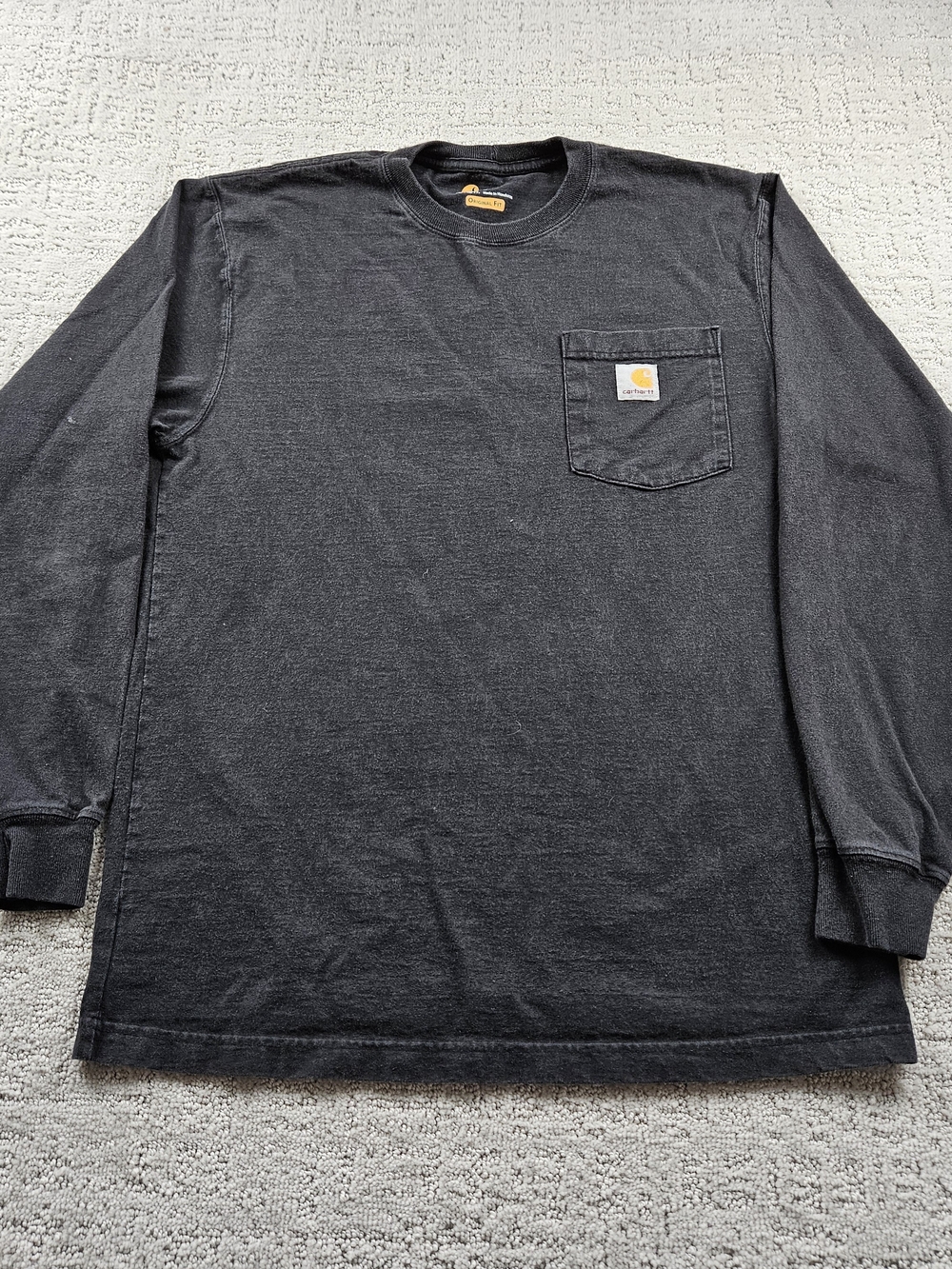 Carhartt Men’s Long-Sleeve Pocket T-Shirt Small — Black